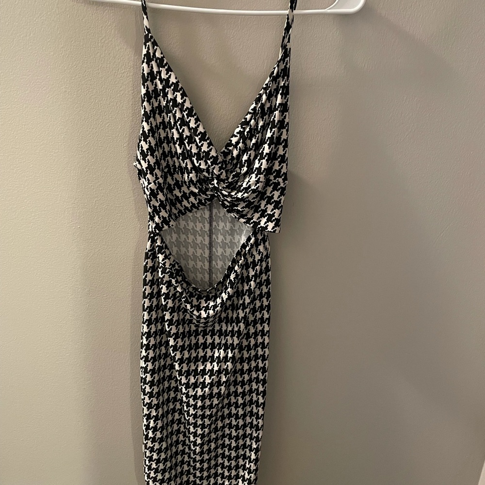 Nice Open Stomach Bodycon Dress…